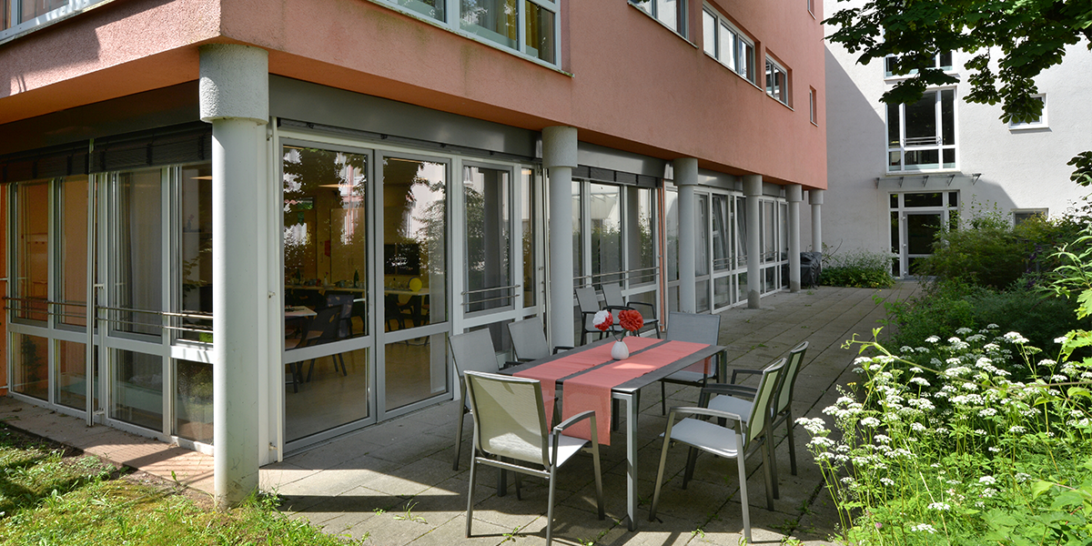 Tagespflege Böblingen Gartenbereich